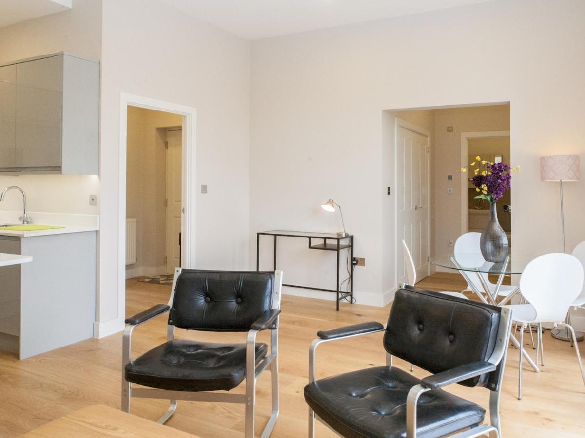 Pass The Keys - Spacious Flat With Private Sun Terrace In South East Londyn Zewnętrze zdjęcie