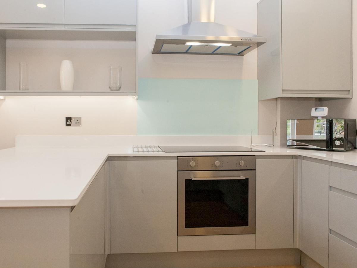 Pass The Keys - Spacious Flat With Private Sun Terrace In South East Londyn Zewnętrze zdjęcie