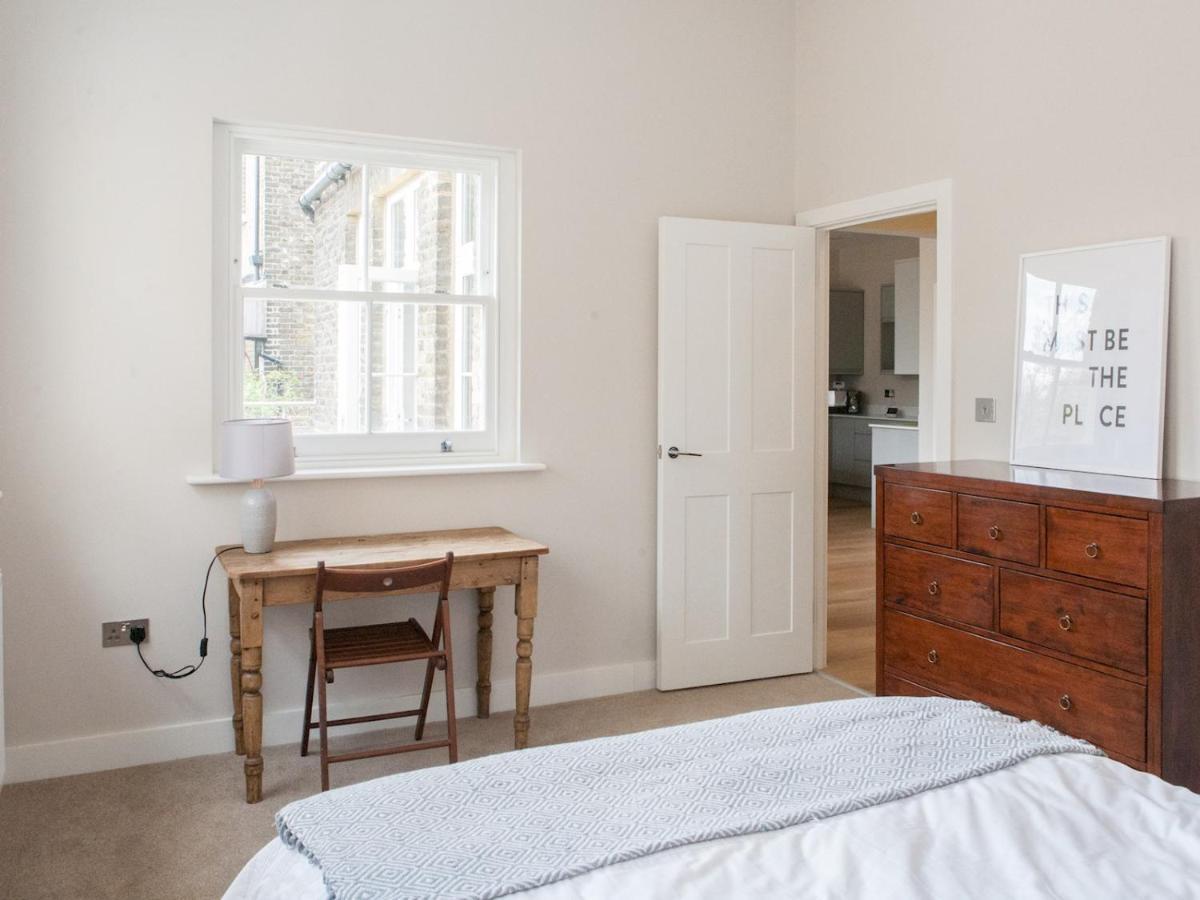 Pass The Keys - Spacious Flat With Private Sun Terrace In South East Londyn Zewnętrze zdjęcie