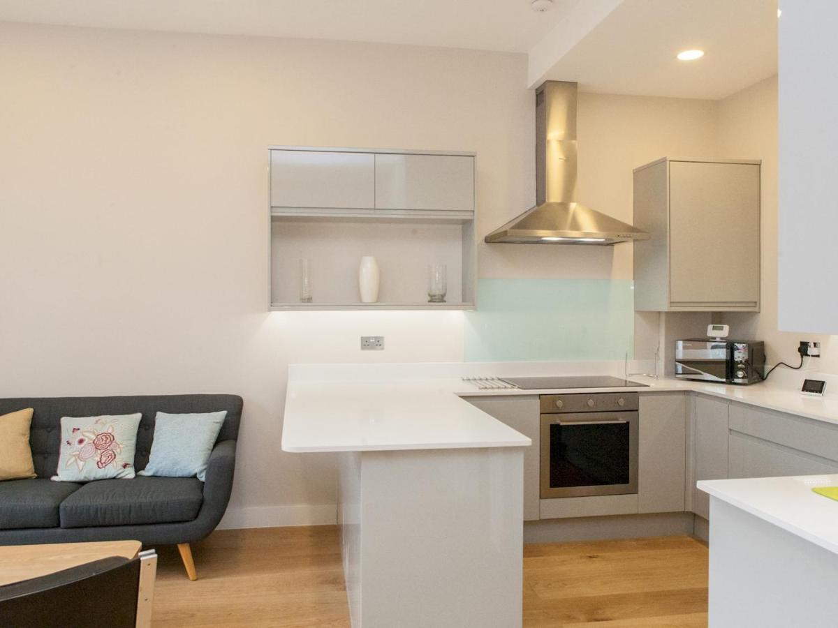 Pass The Keys - Spacious Flat With Private Sun Terrace In South East Londyn Zewnętrze zdjęcie