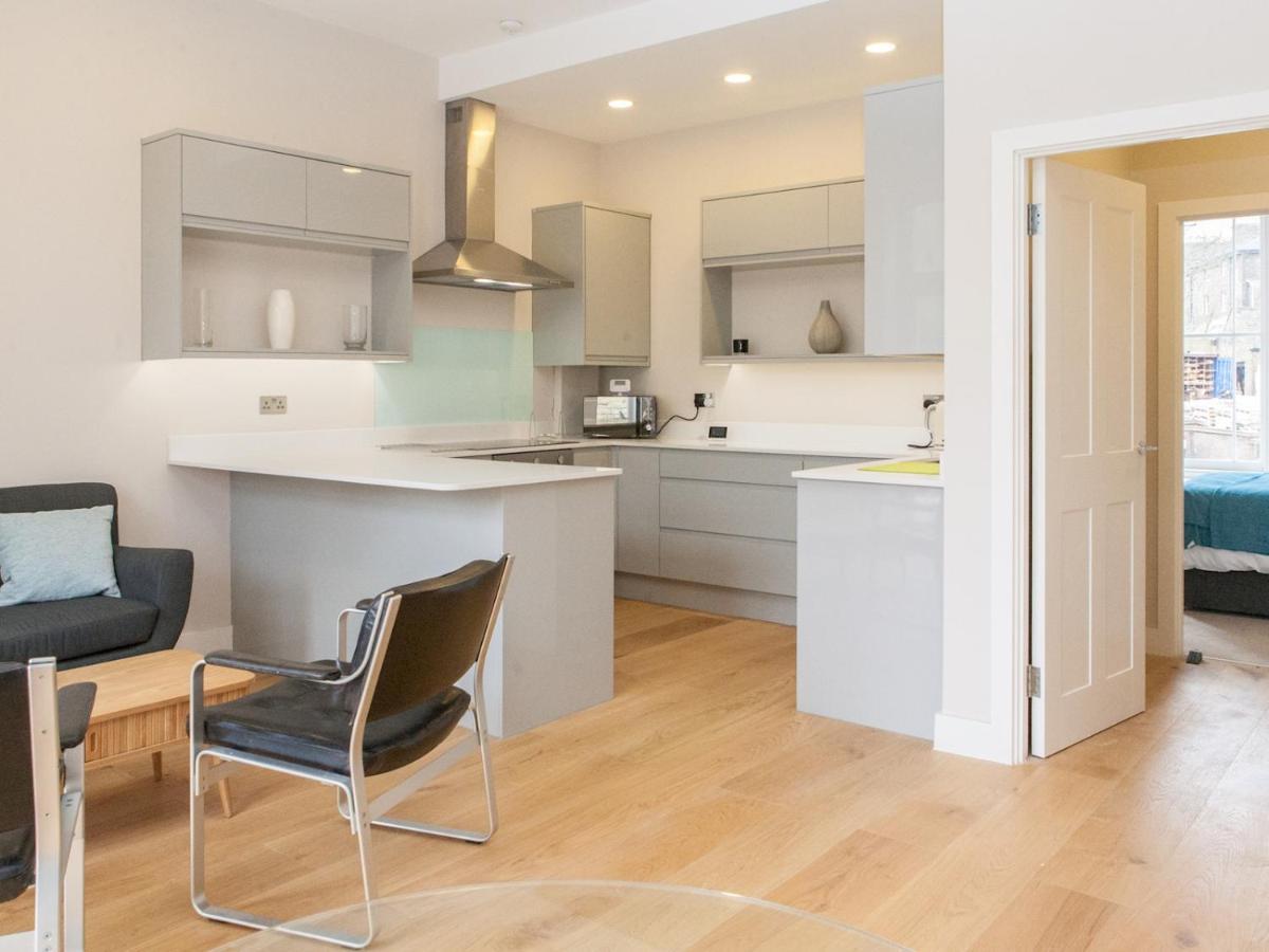 Pass The Keys - Spacious Flat With Private Sun Terrace In South East Londyn Zewnętrze zdjęcie